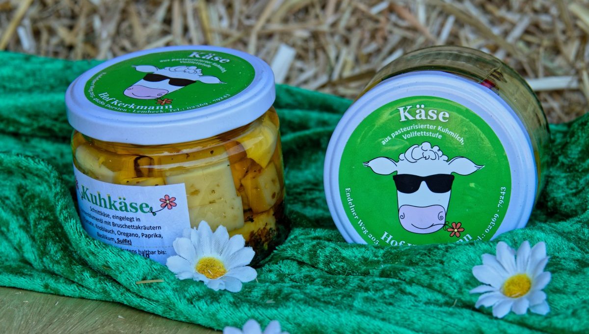 Eingelegter Käse - Deine Milchhaltestelle in Lembeck